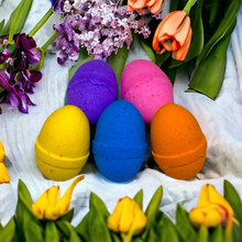 Load image into Gallery viewer, Easter Egg Bath Bomb Bundle, Five 5oz bath bombs, five different scents, easter gifts, easter basket stuffers, easter egg bath bombs, fruity scents
