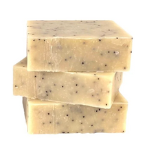 Load image into Gallery viewer, Men&#39;s Poppy Seed &amp; Citrus Bar soap 5oz Organic Handmade Vegan Soap Bar With All Natural Ingredients
